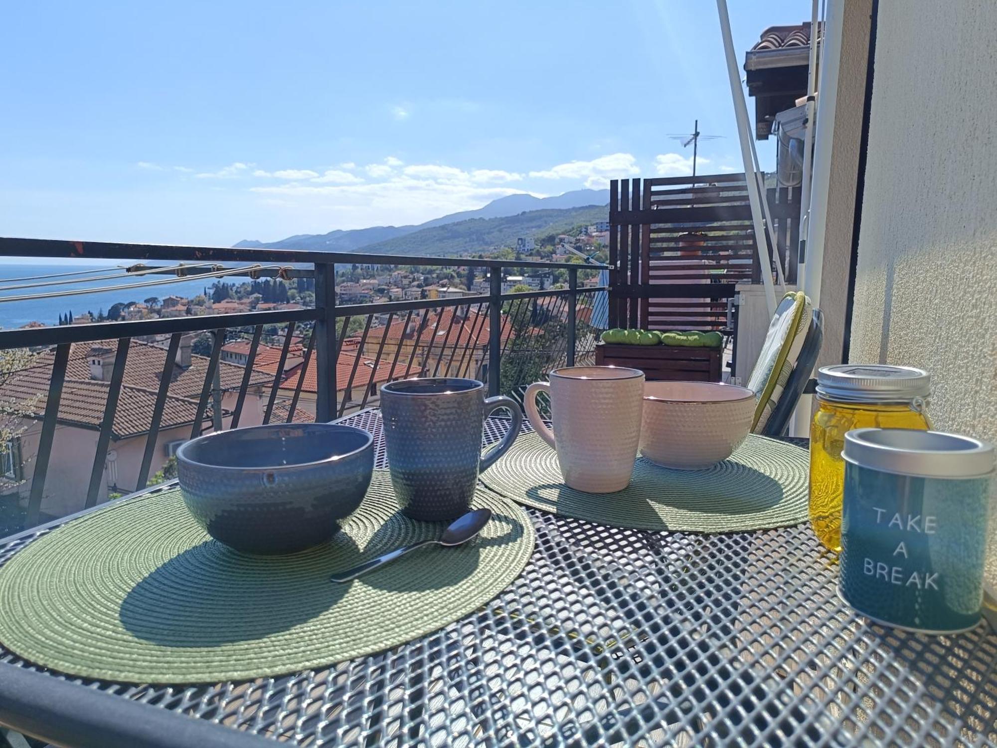 Fenix - Stunning View, Great Location & Free Parking Apartment Opatija Exterior foto